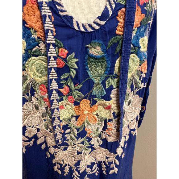 Johnny Was Taifa Blouse Royal Blue Embroidered Floral Sz Medium - Picture 4 of 8